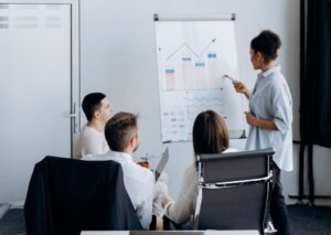 Blog ES 1 An image illustrating Maximizando el Éxito con Información Centralizada en Transacciones Renovables